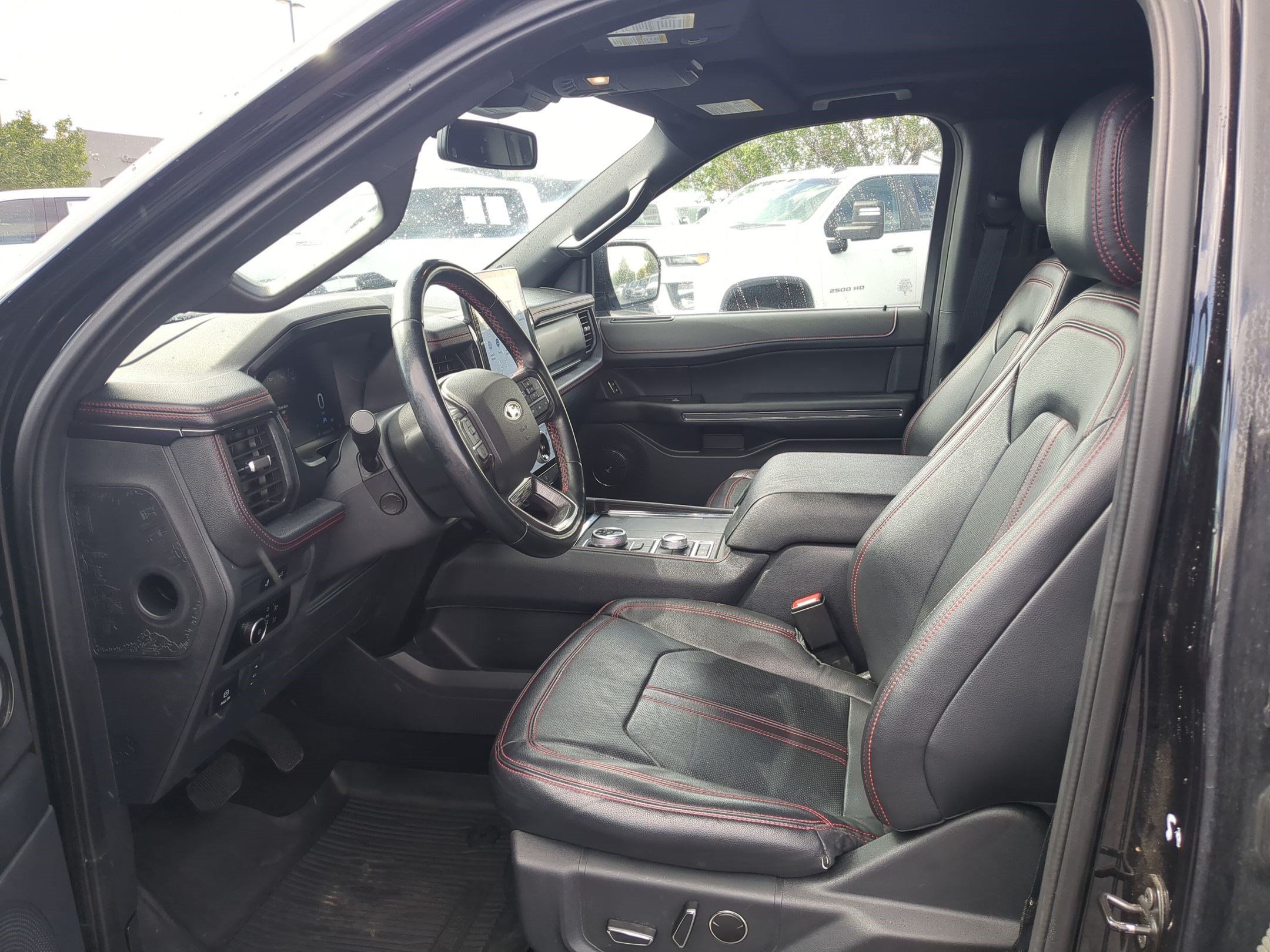 Used 2023 Ford Expedition Max Limited AWD/4WD image 17