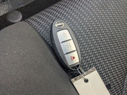 Used 2025 Nissan Z Sport w/ Floor Mat Package RWD image 30