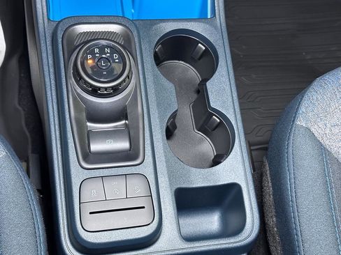 New 2025 Ford Maverick XLT w/ XLT Luxury Package image 32