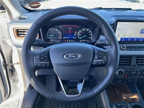 Used 2024 Ford Maverick Lariat image 11