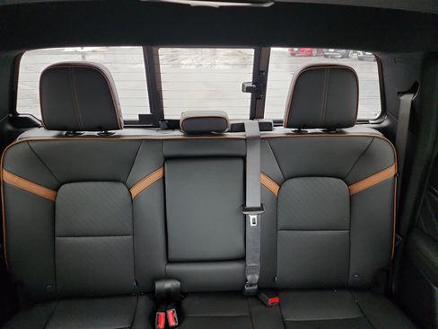 Certified 2023 GMC Canyon AT4 w/ AT4 Premium Package image 21