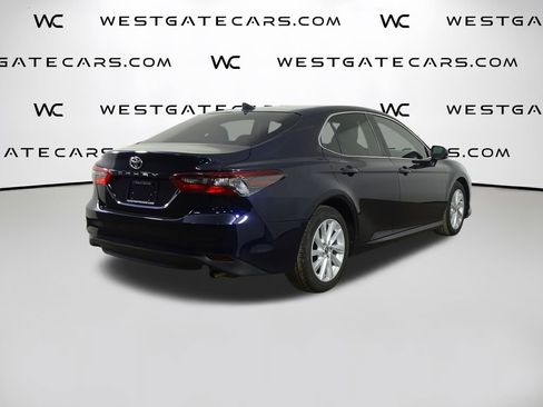 Used 2022 Toyota Camry LE image 40