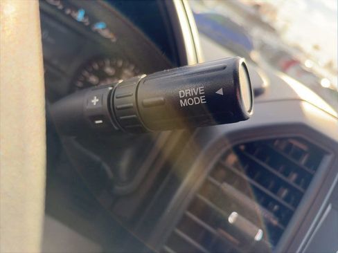 Certified 2020 Ford F150 XL w/ Equipment Group 101A Mid image 18