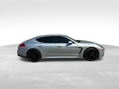 Used 2015 Porsche Panamera 4S image 5