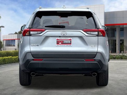 Certified 2022 Toyota RAV4 XLE image 6