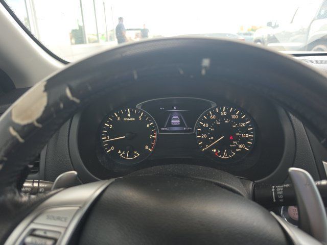 Used 2017 Nissan Altima 2.5 SR w/ Midnight Edition Package FWD image 19