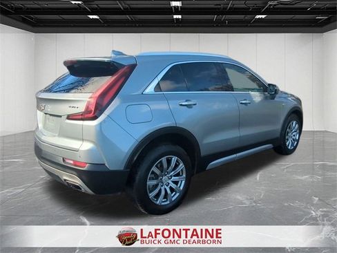 Certified 2023 Cadillac XT4 Premium Luxury image 5