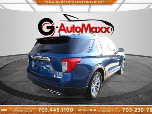 Used 2020 Ford Explorer XLT w/ Equipment Group 202A image 5