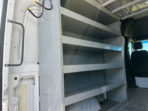 Used 2020 Mercedes-Benz Sprinter 2500 image 8
