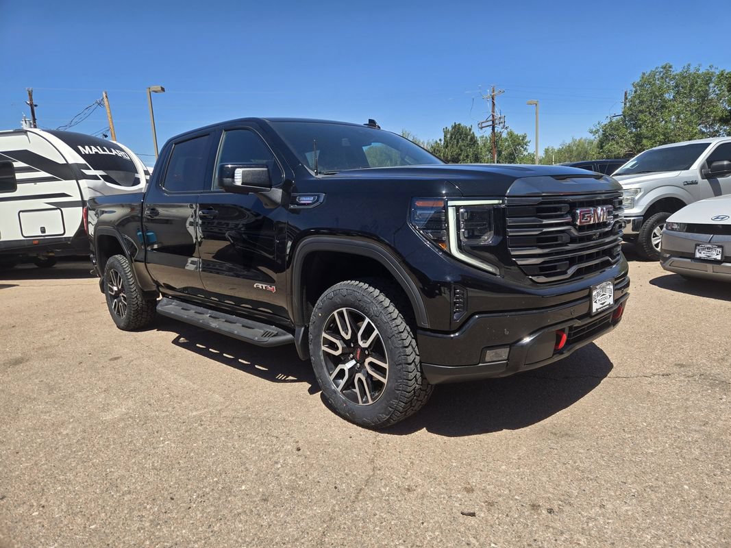 Used 2024 GMC Sierra 1500 AT4 w/ AT4 Premium Package AWD/4WD image 14