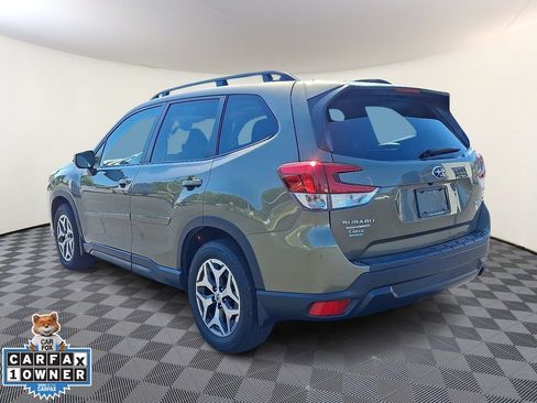 Used 2023 Subaru Forester Premium AWD/4WD image 7