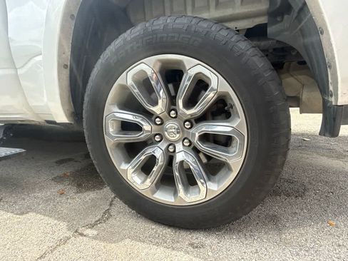 Used 2021 RAM 1500 Laramie w/ Laramie Southwest Edition AWD/4WD image 7