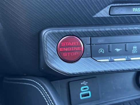 Used 2024 Ford Mustang Premium image 25