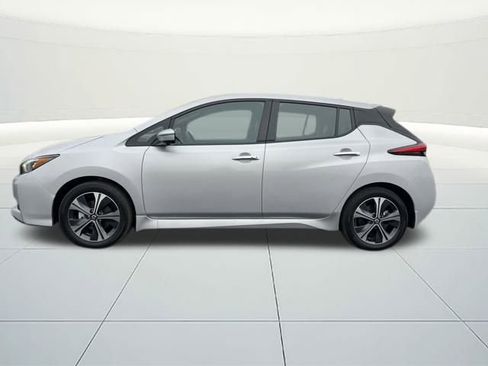 Used 2020 Nissan Leaf SL Plus image 2