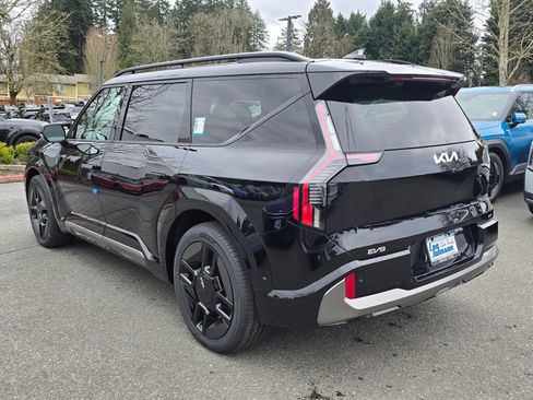 New 2026 Kia EV9 GT-Line image 3