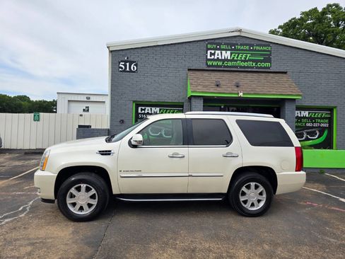 Used 2009 Cadillac Escalade 2WD image 13