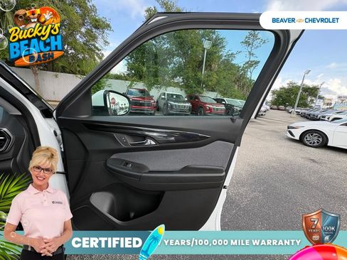Used 2025 Chevrolet TrailBlazer LT AWD/4WD image 28