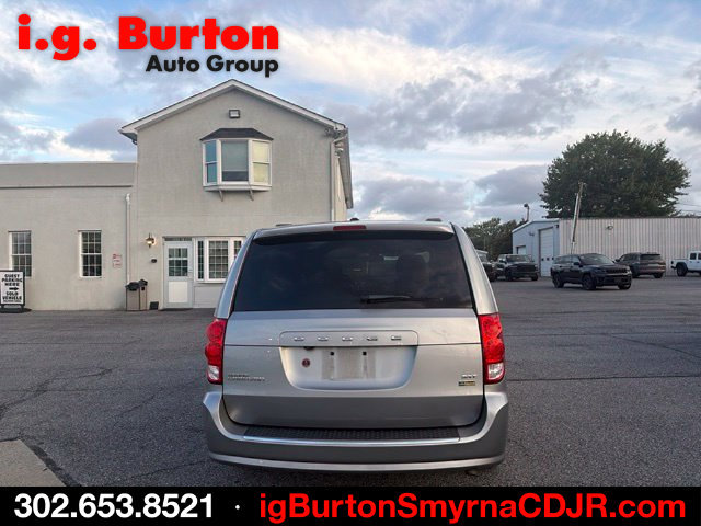 Used 2018 Dodge Grand Caravan SXT FWD image 6