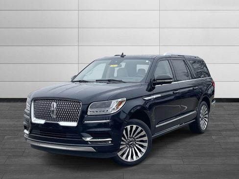 Used 2021 Lincoln Navigator L Reserve w/ Luxury Package image 1