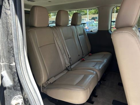 Used 2016 Nissan NV 3500 SL RWD image 25