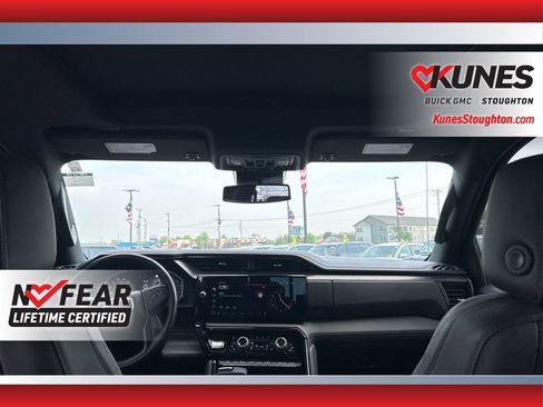 Used 2023 GMC Sierra 1500 AT4 w/ AT4 Preferred Package image 46