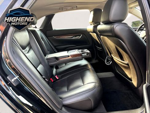 Used 2017 Cadillac XTS Luxury image 18