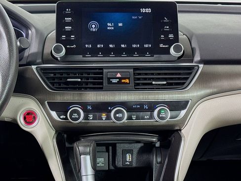Used 2018 Honda Accord LX image 13