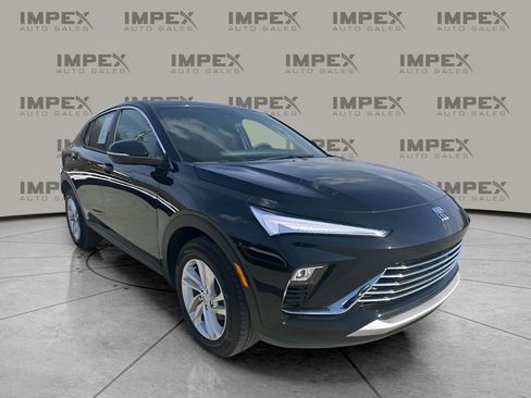 Used 2025 Buick Envista Preferred image 7