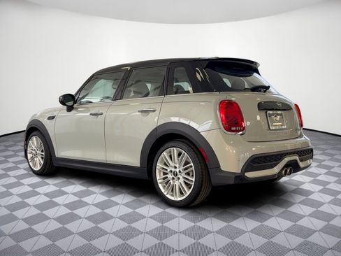 Used 2022 MINI Cooper S FWD image 3