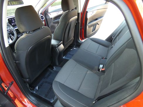 Used 2023 Kia Forte LXS image 41