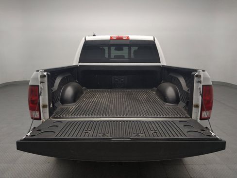 Used 2018 RAM 1500 Big Horn AWD/4WD image 29