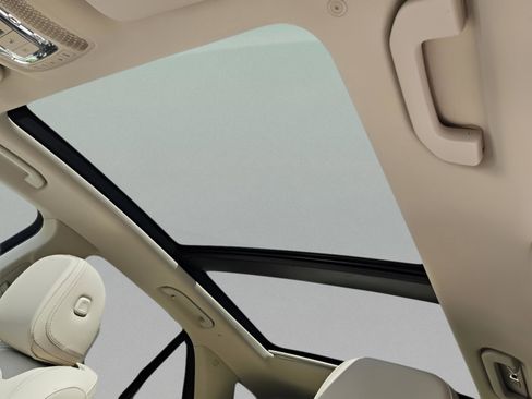 New 2026 Mercedes-Benz GLE 450 4MATIC image 16