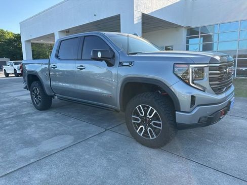 Used 2025 GMC Sierra 1500 AT4 w/ AT4 Premium Package AWD/4WD image 1