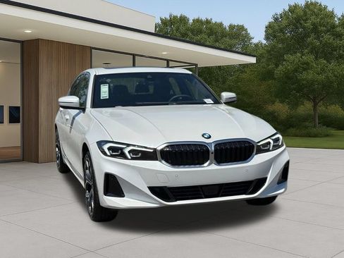 New 2026 BMW 330i Sedan w/ Premium Package RWD image 5