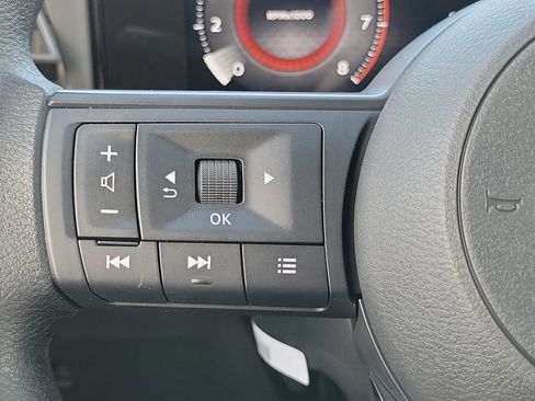 New 2026 Nissan Kicks SV w/ SV Premium Package image 5