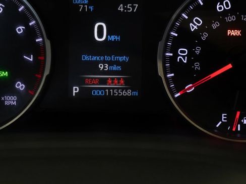 Used 2019 Toyota RAV4 XLE w/ Carpet Mat Package AWD/4WD image 28