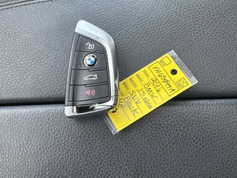 Used 2016 BMW X5 xDrive40e AWD/4WD image 35