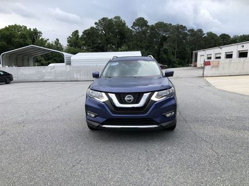 Used 2018 Nissan Rogue SL FWD image 3