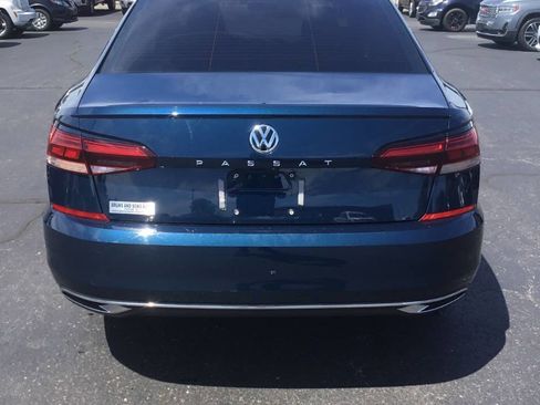 Used 2020 Volkswagen Passat 2.0T S FWD image 4