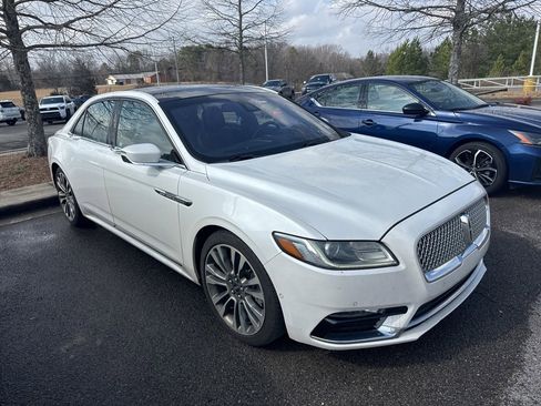Used 2017 Lincoln Continental Reserve w/ Technology Package image 2