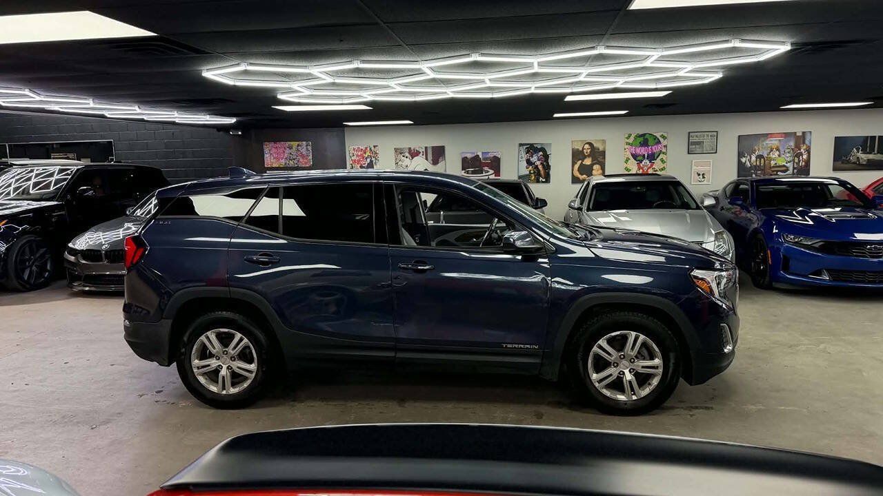 Used 2018 GMC Terrain SLE FWD image 4