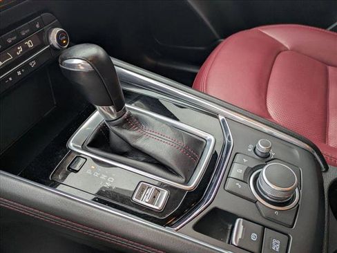 Used 2022 MAZDA CX-5 Carbon Edition image 11