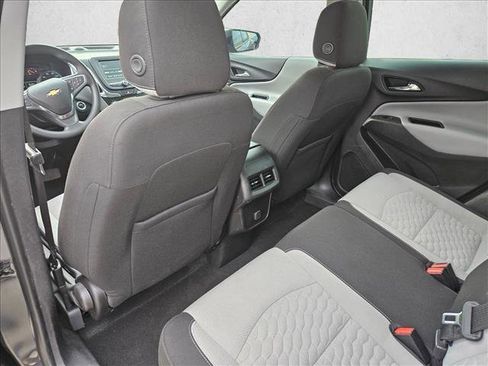 Used 2018 Chevrolet Equinox LS image 11