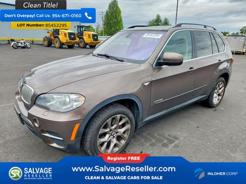Used 2013 BMW X5 xDrive35i AWD/4WD image 1