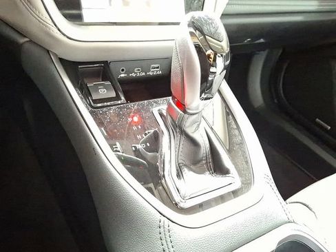 Certified 2024 Subaru Outback Limited image 18