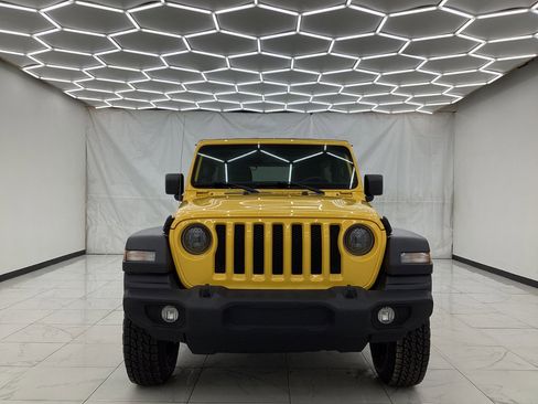 Used 2018 Jeep Wrangler Unlimited Sport image 5