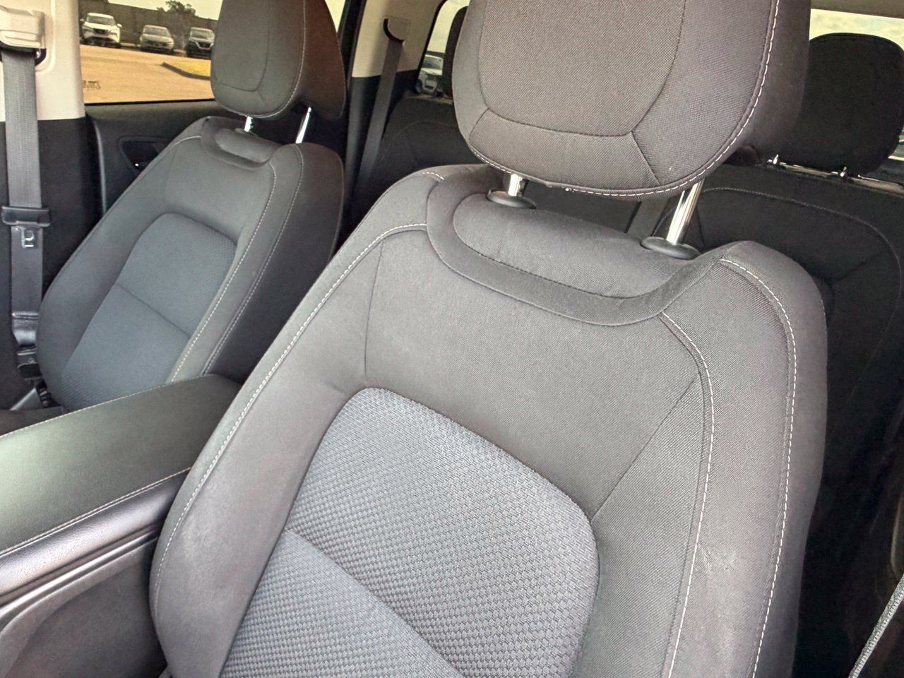 Used 2022 Chevrolet Colorado LT RWD image 23
