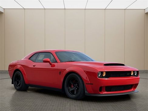 Used 2018 Dodge Challenger SRT Demon image 2