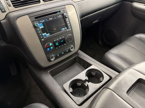 Used 2008 Chevrolet Tahoe LT RWD image 27