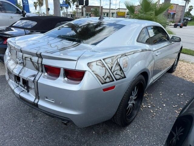 Used 2010 Chevrolet Camaro LT w/ RS Package RWD image 5